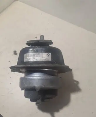 BMW X5 E70 Engine mount bracket 6784417 16004212