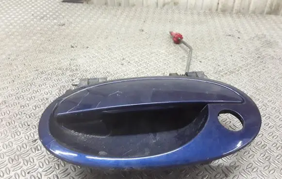 Opel Meriva A Front door exterior handle