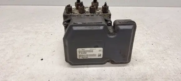 Jeep Grand Cherokee ABS Pump 68164629AA ECU17685437 A6HI073215920