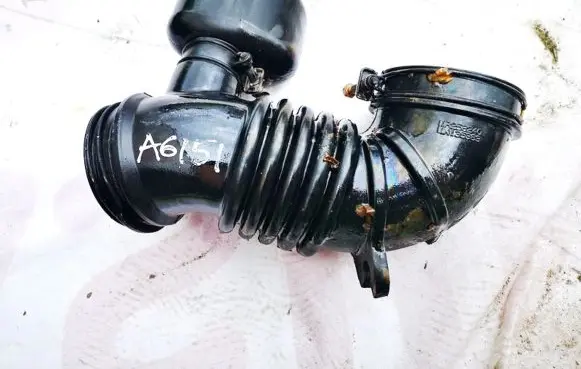 Mitsubishi Outlander Air intake hose/pipe mr258240 mn135388