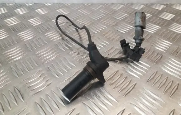 Seat Toledo II (1M) Crankshaft position sensor 038907319D