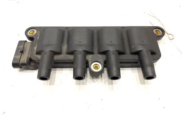 High voltage ignition coil