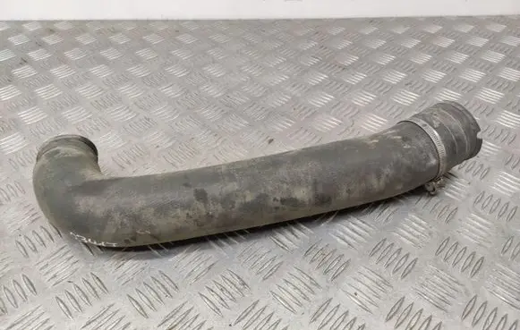 Iveco Daily 6th gen Intercooler hose/pipe 5802081541
