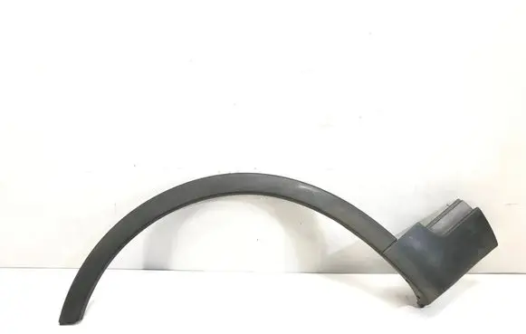 Front arch trim