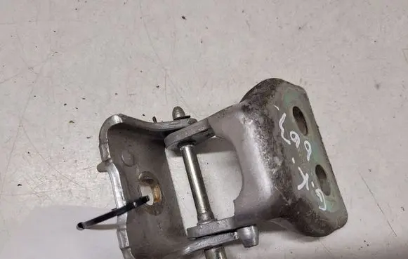 Citroen C4 I Rear door upper hinge