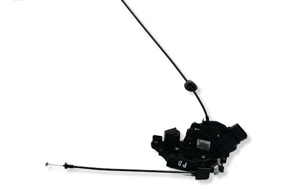 Volvo XC70 Front door lock 31253662 240015