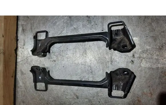 Toyota Avensis Verso ISOFIX Bracket