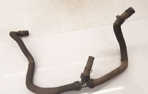 Nissan Note (E11) Engine coolant pipe/hose