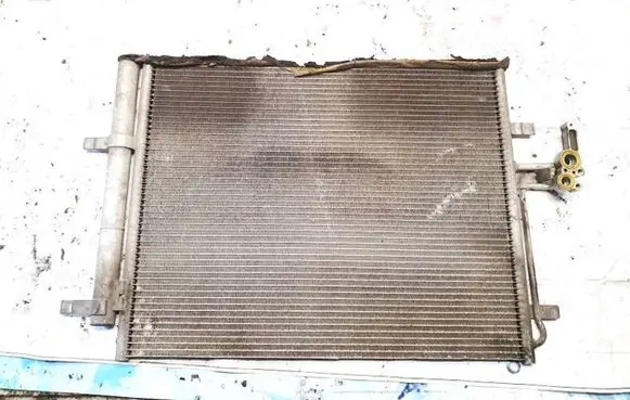 A/C cooling radiator (condenser)