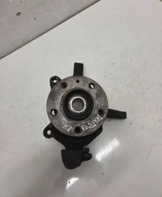 Renault Trafic II (X83) Front wheel hub 