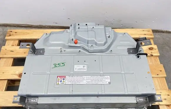 Lexus IS III XE30 Car battery G928053020