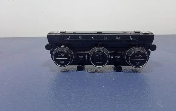 Volkswagen PASSAT B7 USA Climate control unit 5G0907044DP