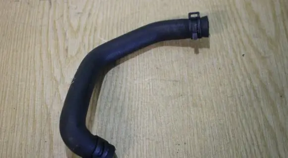 Volkswagen PASSAT B6 Engine coolant pipe/hose 1K012105