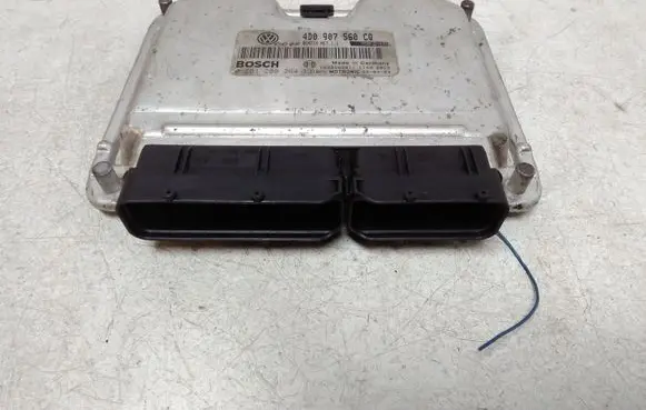 Volkswagen Phaeton Engine control unit/module 4D0907560CQ 0261208264
