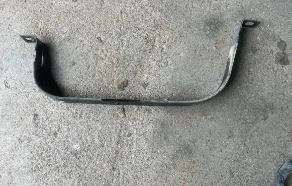 KIA Sportage Fuel tank mounting bracket 