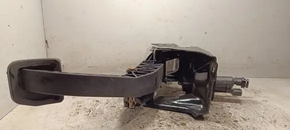 Land Rover Range Rover Evoque L538 Brake pedal
