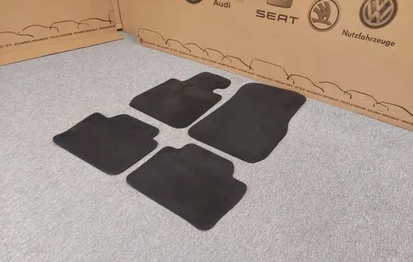 BMW 3 F30 F35 F31 Car floor mat set 7294036 51477294036 51477426317