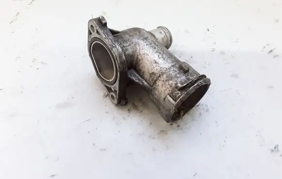 Mercedes-Benz E W211 Engine coolant pipe/hose A6422000056