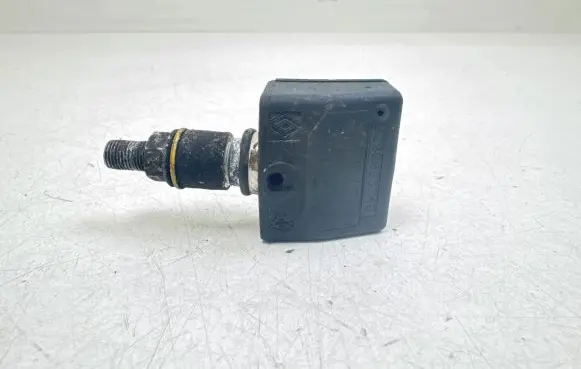 Renault Laguna II Tire pressure sensor 8200023746