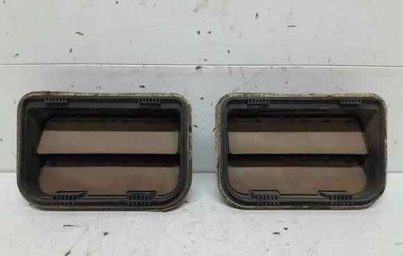 Honda Civic Quarter panel pressure vent 