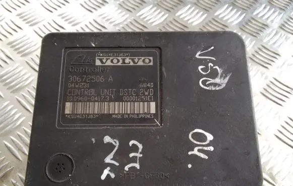 Volvo V50 ABS Pump 30672506A 10096004173 4N512C405EB
