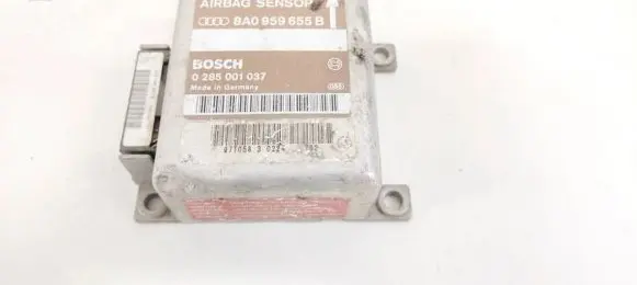 Audi A6 S6 C4 4A Airbag control unit/module 8A0959655B 0285001037