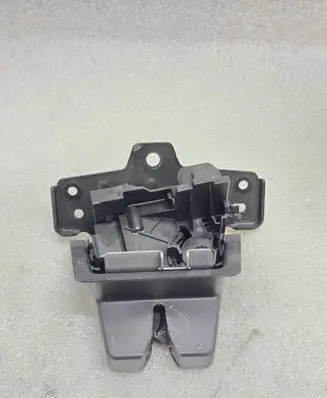 Volvo V60 Tailgate/trunk/boot lock/catch/latch 31349975
