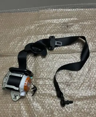 Mercedes-Benz CLA C118 X118 Front seatbelt A1188601400