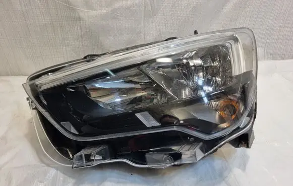 Opel Combo E Headlight/headlamp 9816826080