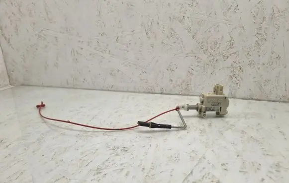 Audi A3 S3 8P Central locking motor 3B0959782A