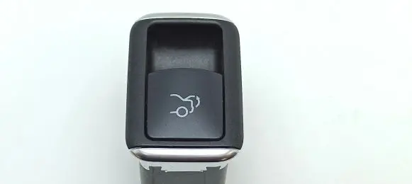 Mercedes-Benz E W212 Tailgate opening switch A2129059200