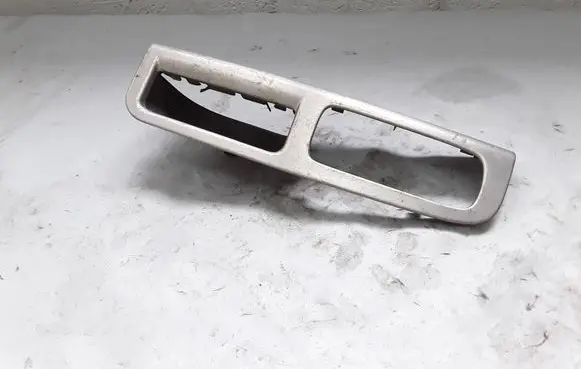 Volvo S40 Front door window switch trim 8663815