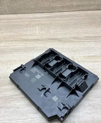 Volkswagen PASSAT B7 Comfort/convenience module 3AA937087H 5WK50415