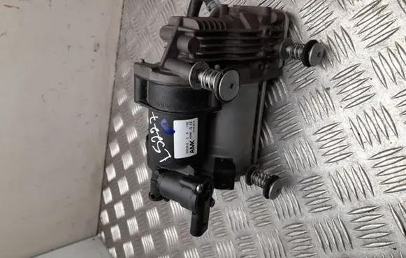 Jaguar XJ X351 Air suspension compressor/pump 936300
