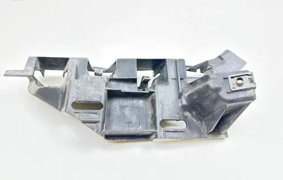 Peugeot 307 Front bumper mounting bracket 43779G