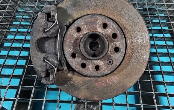 Opel Zafira A Front wheel hub spindle knuckle IMPRK1518166