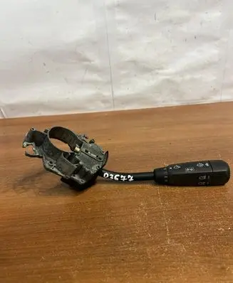 Mercedes-Benz E W210 Wiper speed switch A2105450110 D3677