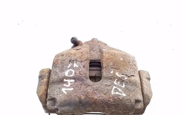 Volkswagen PASSAT B6 Front brake caliper