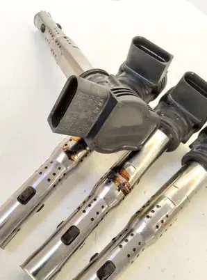 High voltage ignition coil