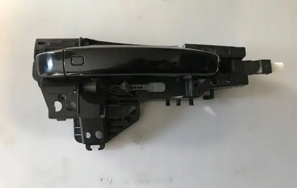 Audi Q7 4M Rear door exterior handle