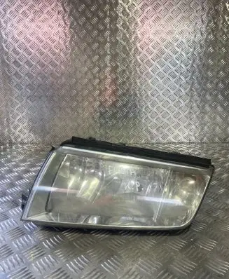 Skoda Fabia Mk1 (6Y) Headlight/headlamp 246367