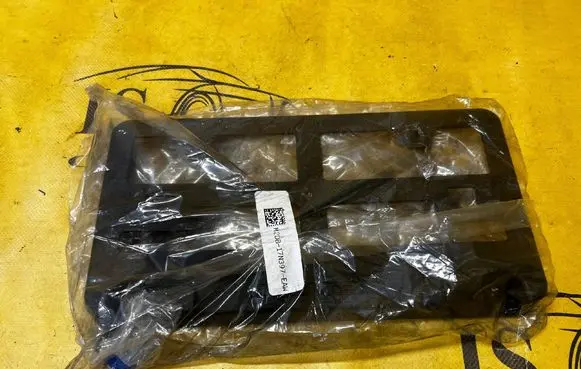 Ford Bronco Number plate surrounds holder frame M2DB-17N397-EAW M2DB17N397EAW N2DV-17N397-ZW