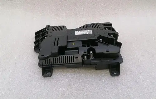 Mercedes-Benz S W222 Fuse box set A2225402850