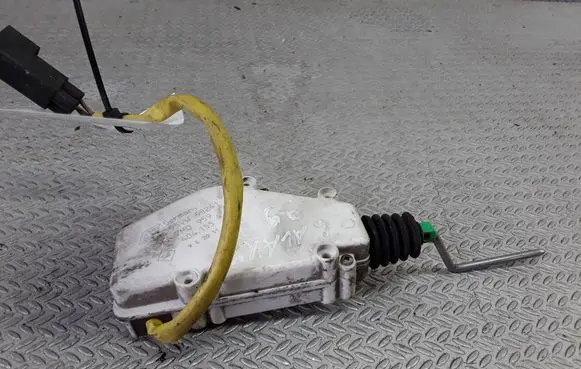 Ford Galaxy Fuel tank cap lock 7M0959775C