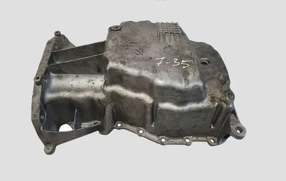 Nissan Qashqai Oil sump 8200726675 8200370478C