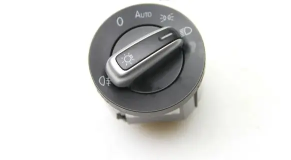 Volkswagen PASSAT B7 Light switch 3C8941431