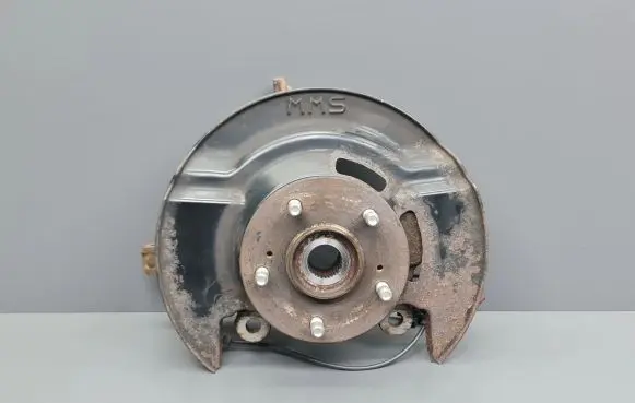 Honda CR-V Front wheel hub