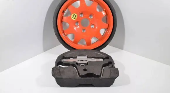 Porsche 911 996 R18 spare wheel 99636205000 99636205001 99672210100