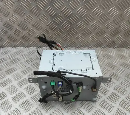 Volvo V60 Radio/CD/DVD/GPS head unit 32343748 32343492