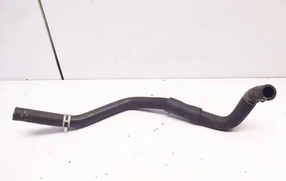 Nissan Qashqai+2 Engine coolant pipe/hose